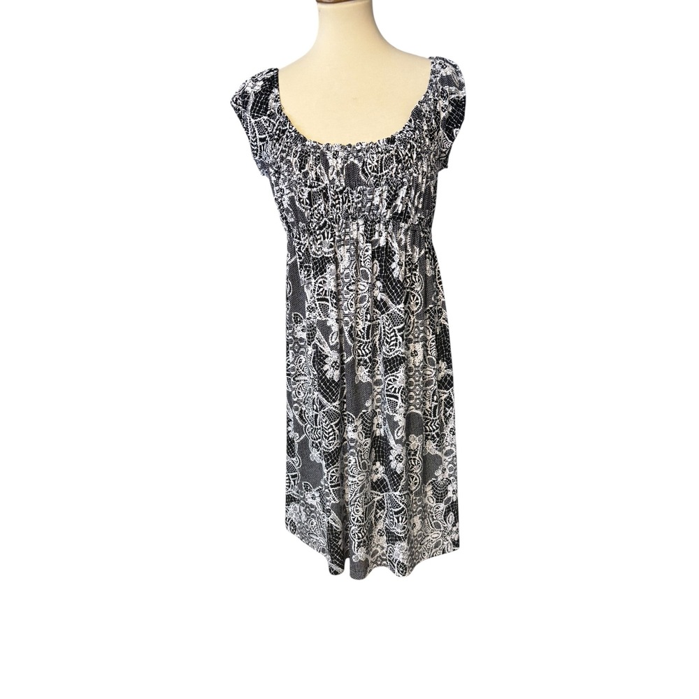 Muse SZ 12 Black White Floral Stretch Midi Dress. Vacation Sun Party Casual EUC - Picture 2 of 10